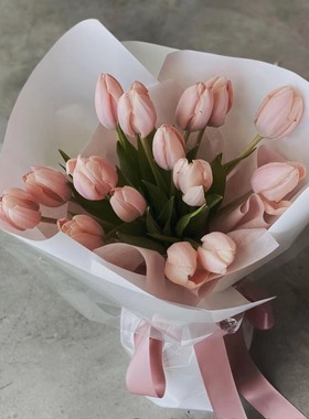 西岱岛北京同城鲜花速递荷兰水蜜桃粉郁金香生日小花束花礼