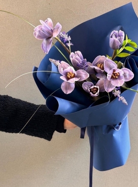 西岱岛 北京同城鲜花速递新款 进口复古染色蓝紫色郁金香花束