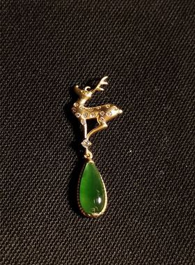 胸针两用真金镶嵌翡翠玉石吊坠