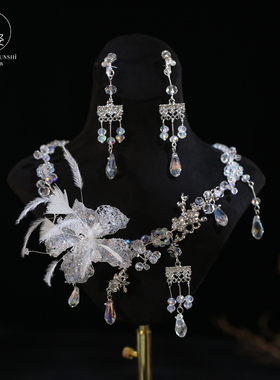 新品立体花瓣水晶串珠项链耳夹