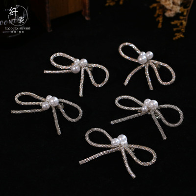 2025新款满钻蝴蝶结新娘头饰简约