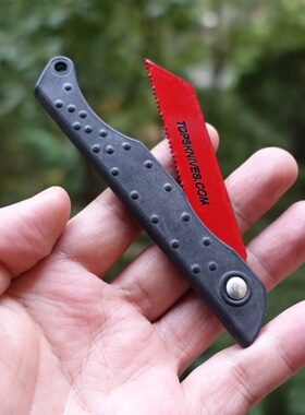 原装进口户外 Bushcraft野营便携求生包迷你锯子小刀 指南针 火源