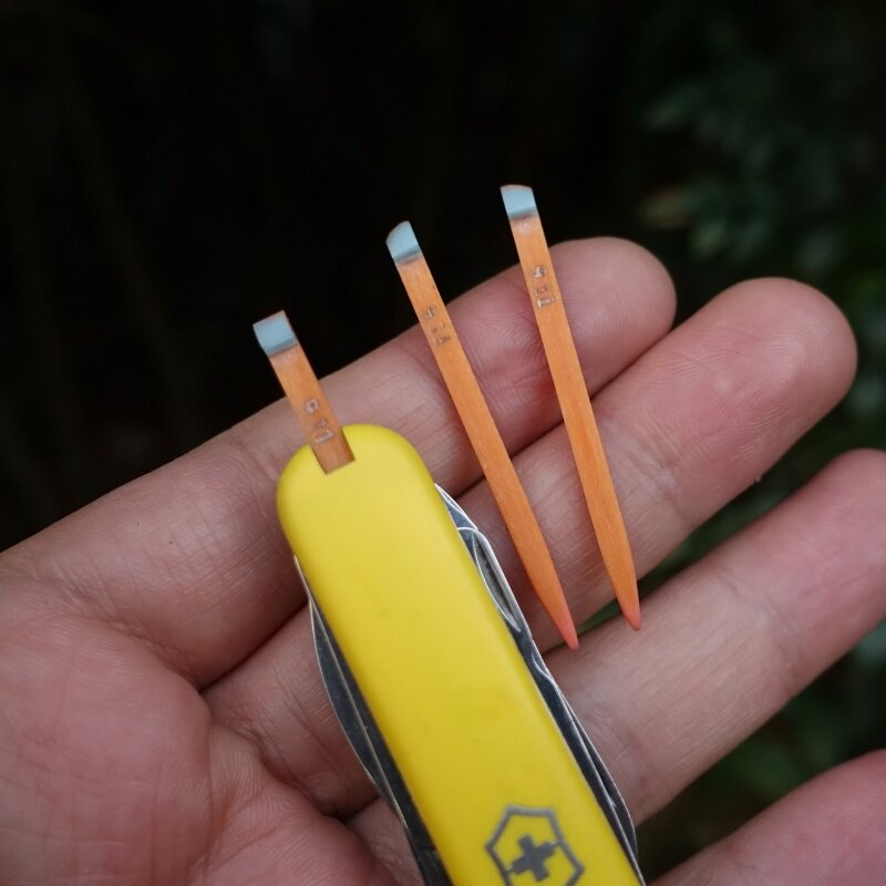 瑞士军刀牙签改装配件磨石