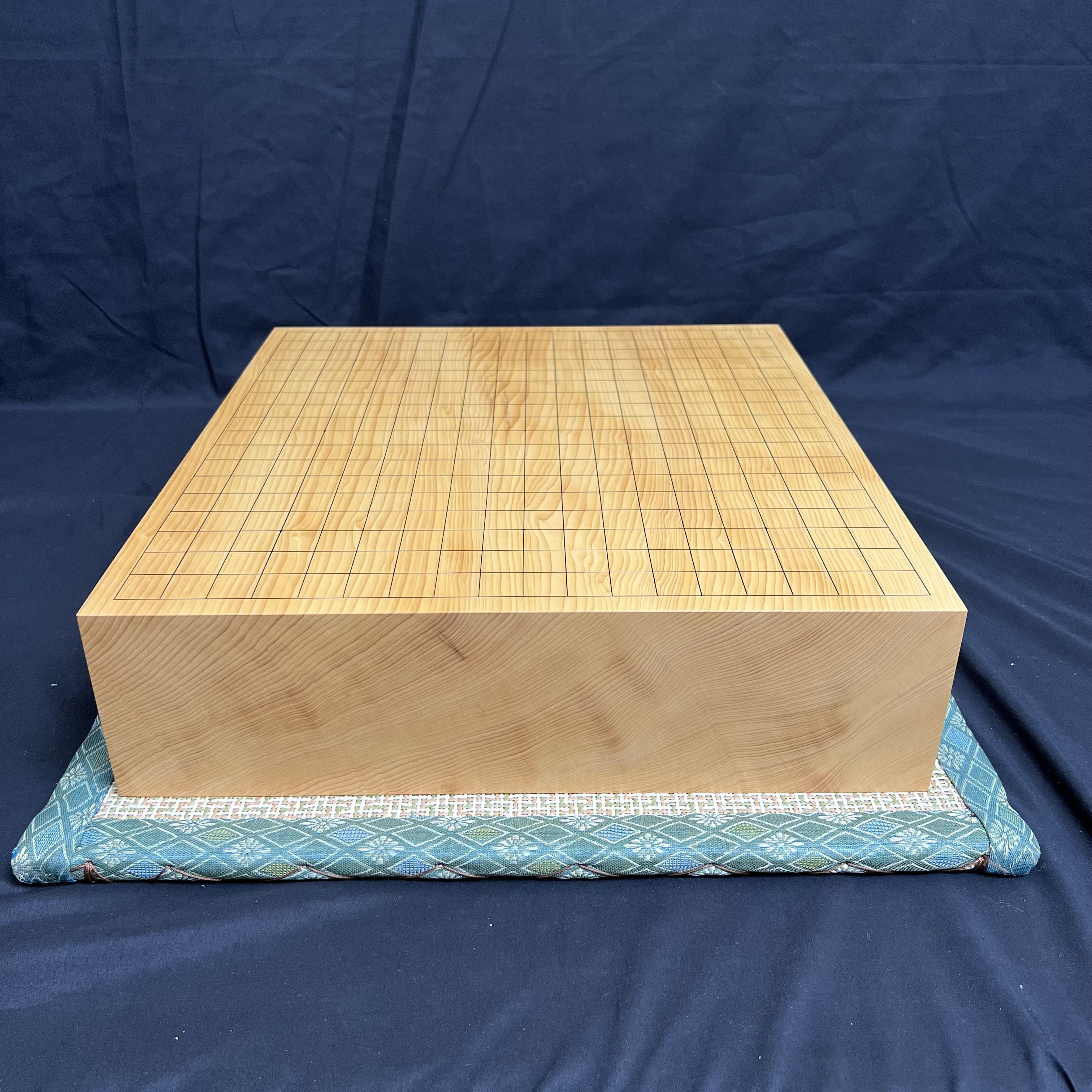 日本进口熊须3.7寸本榧独木棋盘