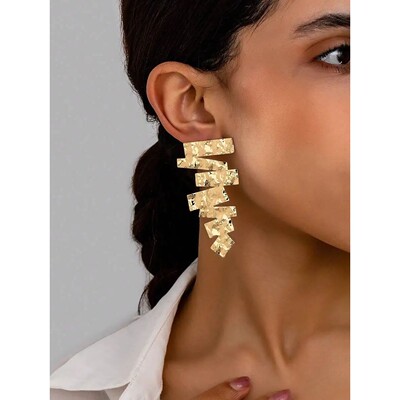 Asymmetrical Geometric Retro Exaggerated Stud Earrings For W
