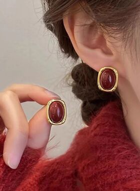 Vinage Dripping Oil Enamel Wine Red Meal Sud Earring for Wom