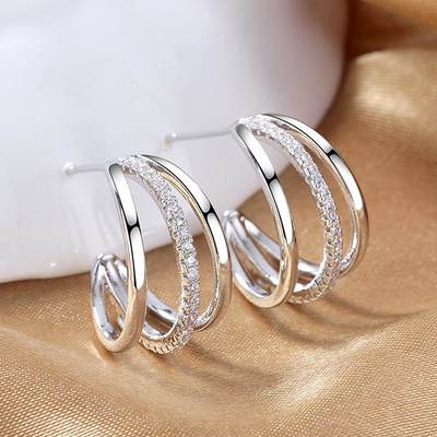 Huitan High Quality Silver Color Claws Stud Earrings for Wom