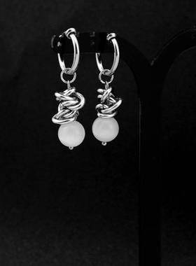 Stainless steel chain earrings with neutral ins style