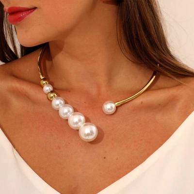 Exaggerated Pearl Necklace For Women Simple Versatile Golden
