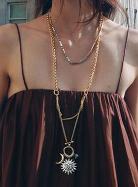 Exaggeraed Moon Sun Pendan Necklace for Women Luxury Exquisi