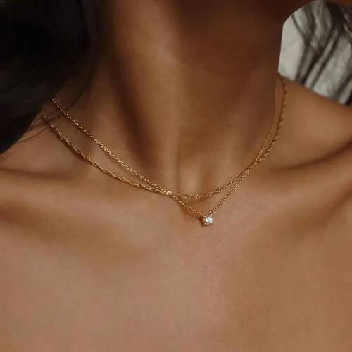 Elegant Zircon Inlaid Pendant Necklaces Women Wavy Layered D