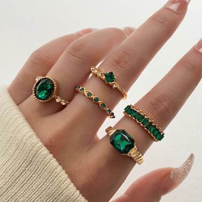 1Sets Green Crystal Rings Set for Women Gold Plated Vintage