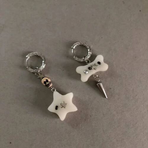 Asymmerical Sars Skull Bones Earrings High Sense Personaliy