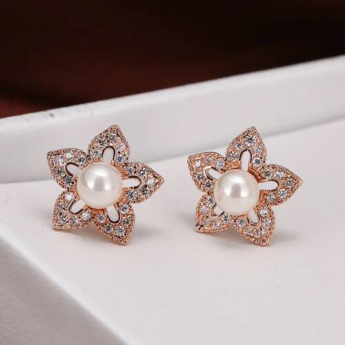 DE019 New Fashion Temperament Copper Zircon Plants Flower Gi
