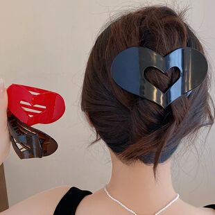 Large Heart Hair Clips Exquisite Sweet Duckbill Clip for Wom