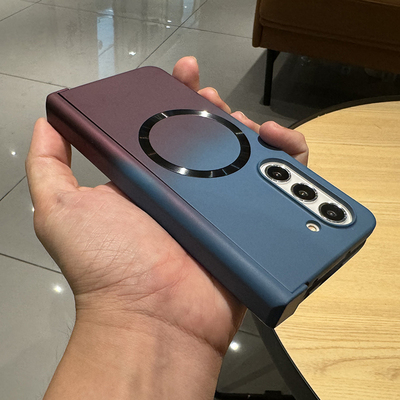 适用三星fold6渐变磁吸硬壳中轴