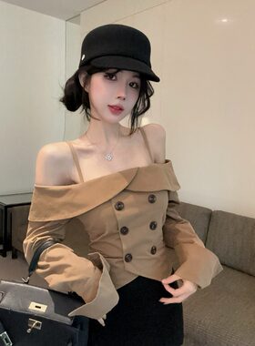 一字肩吊带衬衣设计感双排扣上衣