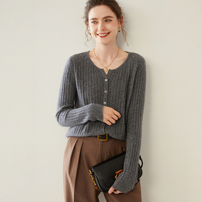 2024秋冬新款羊绒衫时尚圆领百搭开衫外套宽松羊毛针织女士羊毛衣