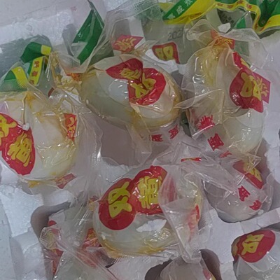 破壳蛋双黄蛋高邮黄泥腌制