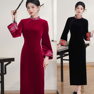 黑色复古旗袍女新中式2025新款秋冬装丝绒高端气质改良红色连衣裙
