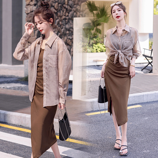 2025新款开叉吊带连衣裙两件套女春夏高级感气质减龄防晒衬衫套装
