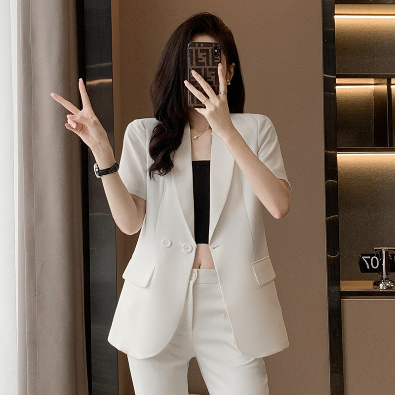 白色短袖西装外套女夏季2025新款高级感小个子休闲职业西服套装