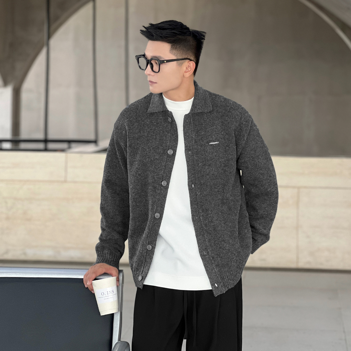 二十二号穿搭慵懒感翻领开衫针织衫保暖毛衣男秋冬季加厚休闲外套