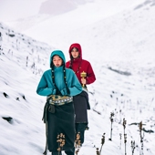 登山服外套女 冲锋衣拓路者防暴雨抓绒三合一男女同款 格桑 藏式