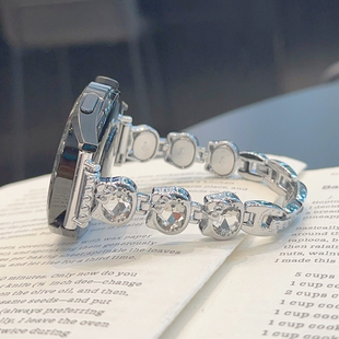 猫咪金属链条表链GT5高级感适用华为GT3手表watch表带GT4苹果小米