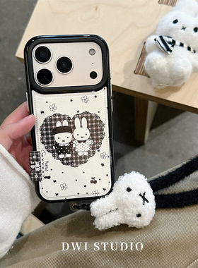 DWI STUDIO可爱黑白小香风花花米菲挂绳手机壳17promax全包AI按键适用苹果16promaxiPhone16皮质壳15/14