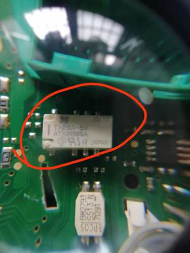 大众b5宝来帕萨特易损信号继电器