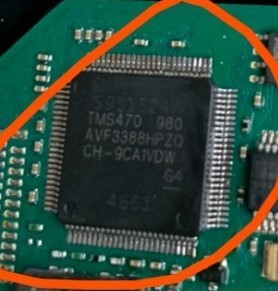 TMS470AVF3388HPZQ 汽车电脑板芯片 全新