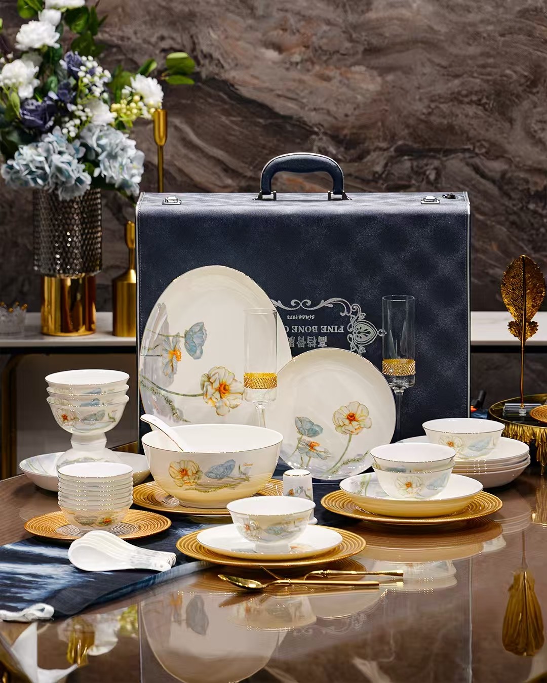 唐山骨质瓷餐具碗盘套装家用米饭碗面碗汤碗菜盘子中式风品36头,餐饮具,碗,淘宝优惠券,粉丝福利购,淘宝优惠卷