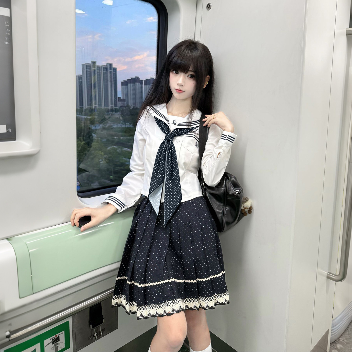 日系JK水手服显瘦波点长裙套装图片