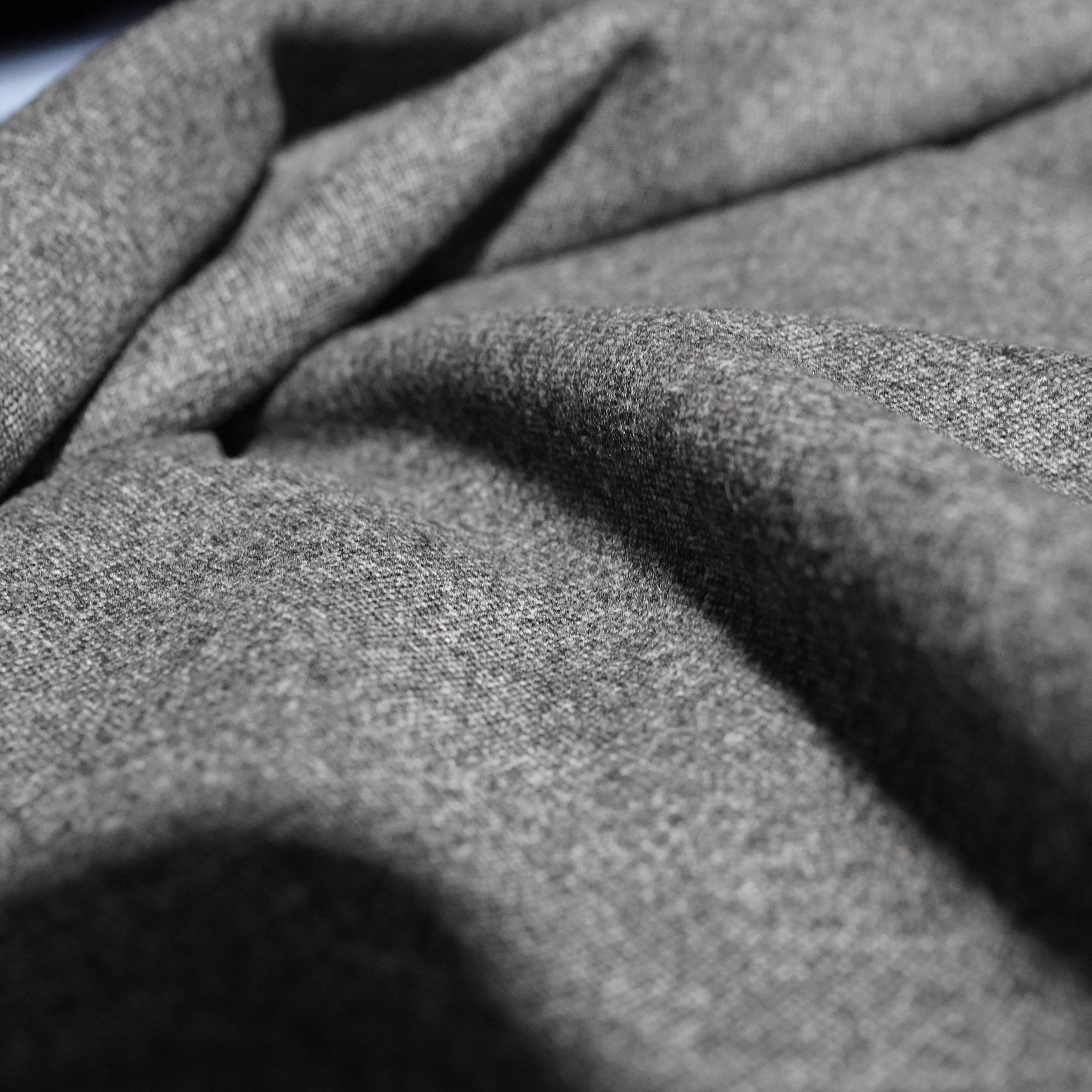 康家CC高定薄款提花精纺羊绒布料