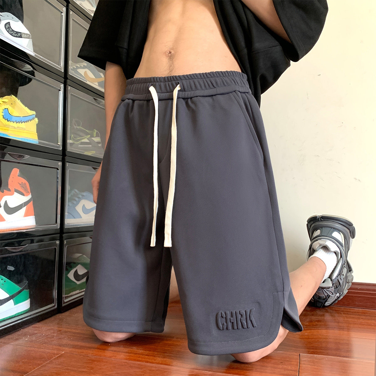抖音品质A107-K23801-特P30菠萝格:93%聚酯纤维7%氨纶短裤,男装牛仔裤,电商A107