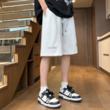 短裤A107-DK23855-特P30菠萝格成分:93.1%聚酯纤维6.9%氨纶，男装牛仔裤，电商A107
