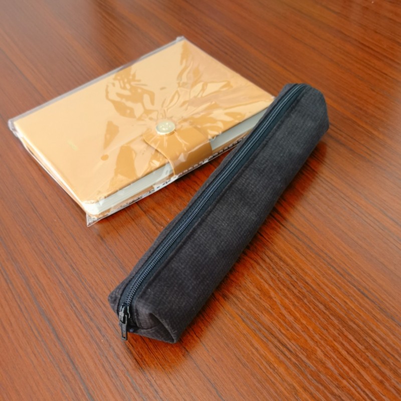 漠漠布语 百搭耐脏深咖格子轻防水笔袋学生文具盒铅笔盒,个性定制/设计服务/DIY,包包定制,淘宝优惠券,粉丝福利购,淘宝优惠卷