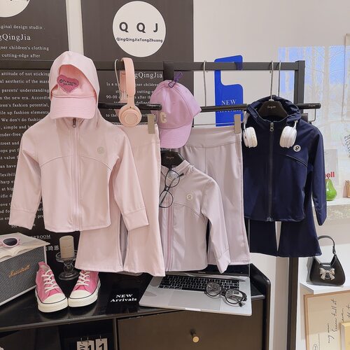 儿童套装女童秋季休闲连帽拉链上衣微喇裤两件套韩版童装ETZ310