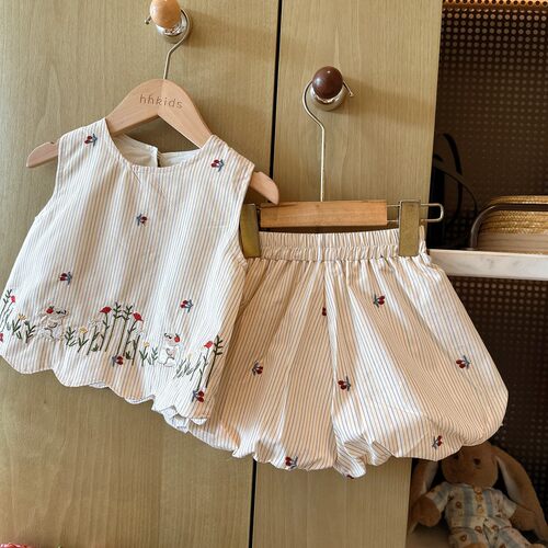 HHkids女童夏条纹刺绣背心套装百搭无袖上衣花苞短裤两件套ATZ180