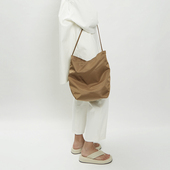 Ryanj美式 小众设计感水桶包尼龙博主同款 百搭单肩包通勤日系简约