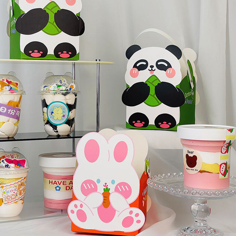 六一儿童节卡通小熊小兔手提蛋糕礼盒包装盒波波杯彩虹棒棒糖插牌