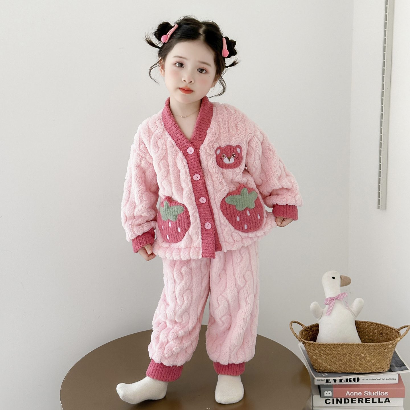 女童珊瑚绒睡衣套装秋冬季2025新