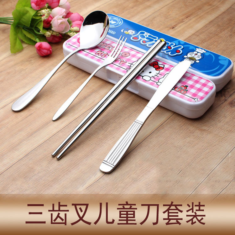 4件套便携式单人餐具套装筷勺叉刀叮当猫卡通情侣餐具特价包邮