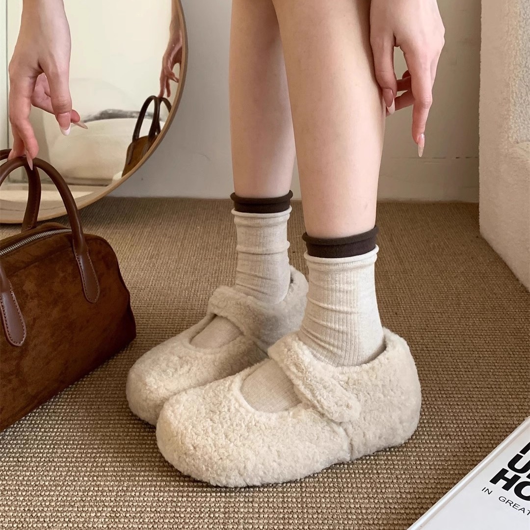 白色玛丽珍毛毛鞋女秋冬季外穿2025新款保暖平软底加绒豆豆棉鞋子