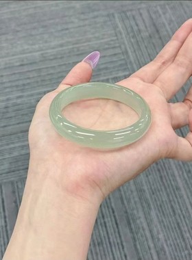 新疆东陵老料晴水色玉镯时尚精品