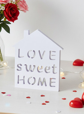 简约房子造型雪弗板材质DIY装饰桌面摆件节日氛围感装饰