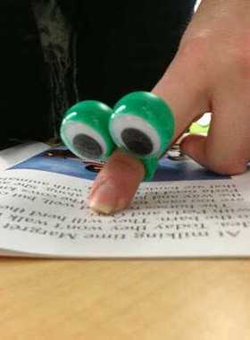 可爱手指眼睛Finger spies卡通眼珠玩具 阅读指读器指读侦探