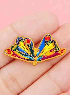 好饿的毛毛虫胸针the very humgry caterpillar pin可爱金属胸针