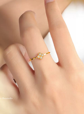 Basstudio四叶草锆石戒指女ins潮小众设计轻奢精致百搭钛钢食指戒